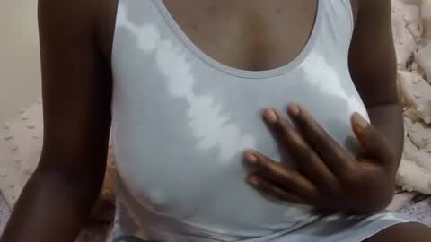 sexxy_maya1 online show from 10-08-25, 07:50