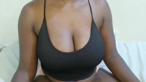 Snapshot of sexxy_maya1 chatting on 04-30-26, 10:58 sexxy_maya1 online show from 04-30-26, 10:58