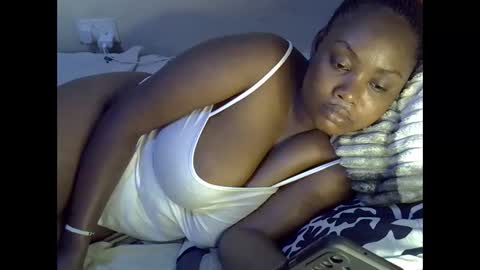 Snapshot of sexxy_mish chatting on 11-17-25, 08:14 sexxy_mish online show from 11-17-25, 08:14