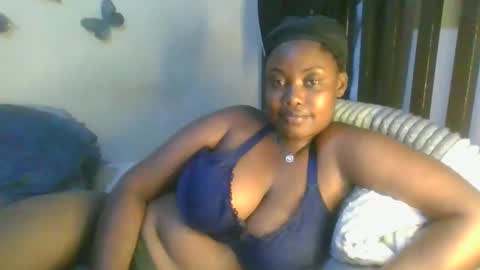 Snapshot of sexxy_mish chatting on 01-08-26, 05:04 sexxy_mish online show from 01-08-26, 05:04
