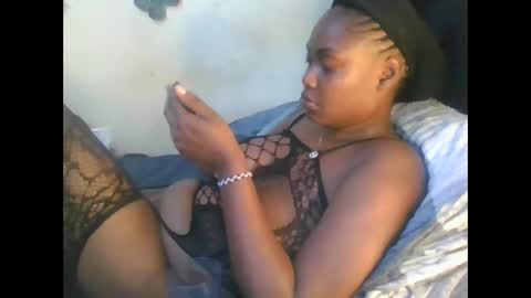 Snapshot of sexxy_mish chatting on 02-06-26, 05:12 sexxy_mish online show from 02-06-26, 05:12