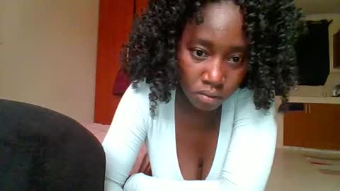 Sweet doll  online show from 09-13-25, 06:35