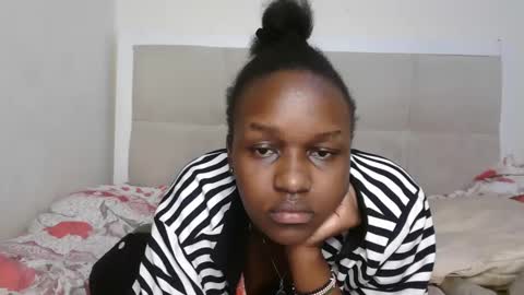 maya online show from 12-19-25, 04:30