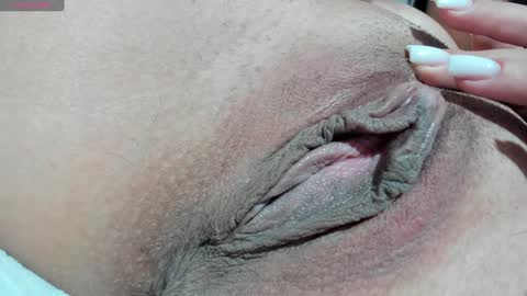 Snapshot of sexxymeriemm chatting on 02-01-25, 10:34 sexxymeriemm online show from 02-01-25, 10:34