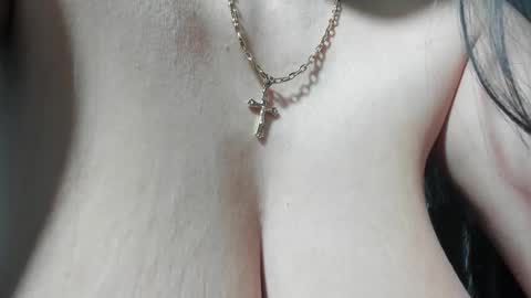 Snapshot of sexxymeriemm chatting on 09-17-25, 05:25 sexxymeriemm online show from 09-17-25, 05:25