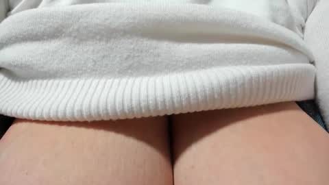 Snapshot of sexxymeriemm chatting on 10-06-25, 02:14 sexxymeriemm online show from 10-06-25, 02:14