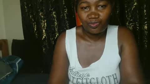 Snapshot of sexxypritty chatting on 05-17-26, 06:22 sexxypritty online show from 05-17-26, 06:22