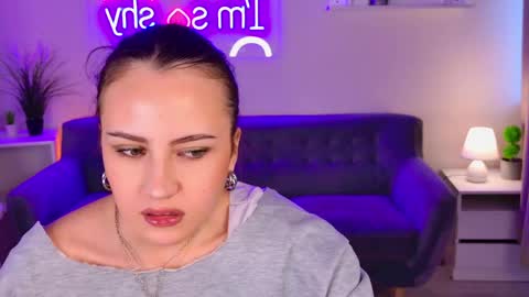 Snapshot of sexy__psychic chatting on 05-29-26, 08:01 Charlotte online show from 05-29-26, 08:01