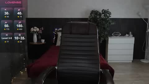 Snapshot of sexy_alexxia chatting on 09-17-25, 11:34 Alexia online show from 09-17-25, 11:34