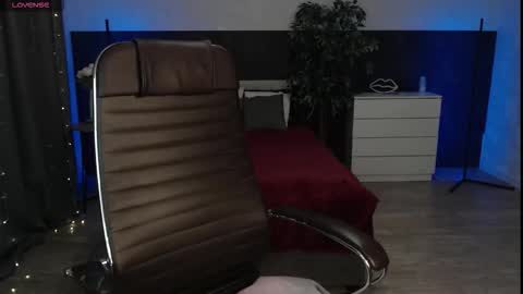 Snapshot of sexy_alexxia chatting on 11-19-25, 11:10 Alexia online show from 11-19-25, 11:10