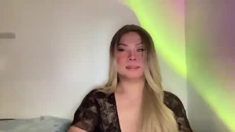 BREANNA online show from 01-11-26, 04:06