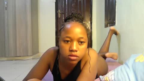 Snapshot of sexy_ariana_2 chatting on 02-13-25, 04:22 Ariana online show from 02-13-25, 04:22