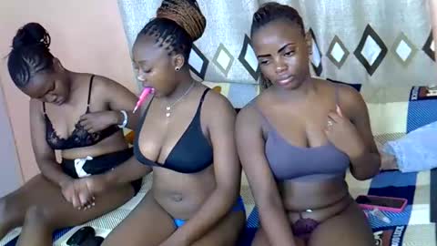 sexy_berry01 online show from 02-05-26, 01:10