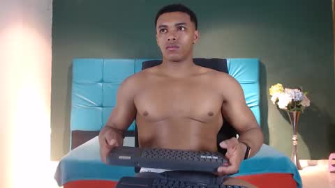 Snapshot of sexy_bigcock01 chatting on 01-20-25, 12:07 sexy_bigcock01 online show from 01-20-25, 12:07