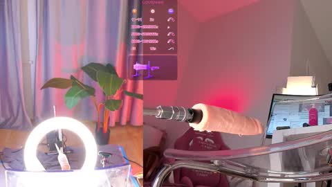 Lina online show from 02-09-26, 12:03