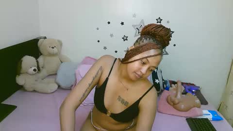 Snapshot of sexy_bluegirl chatting on 01-18-26, 11:58 sexy_bluegirl online show from 01-18-26, 11:58