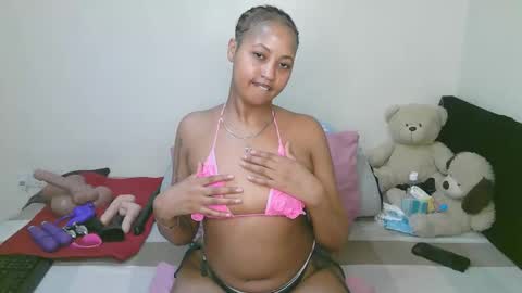 Snapshot of sexy_bluegirl chatting on 05-04-26, 05:42 sexy_bluegirl online show from 05-04-26, 05:42