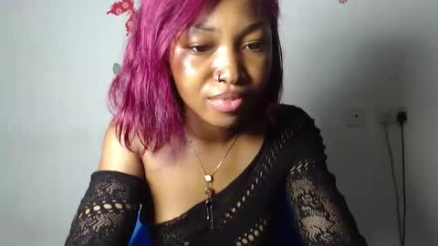 sexy_bluey247 online show from 12-02-25, 07:42