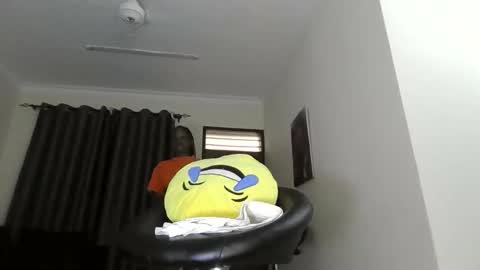 liya online show from 03-17-26, 08:39