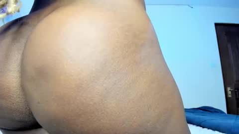 Snapshot of sexy_celena chatting on 01-10-26, 04:25 Celena Selena online show from 01-10-26, 04:25