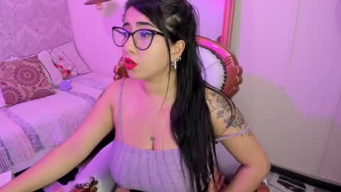 Snapshot of sexy_cristall chatting on 03-02-25, 06:59 C R I S T A L online show from 03-02-25, 06:59