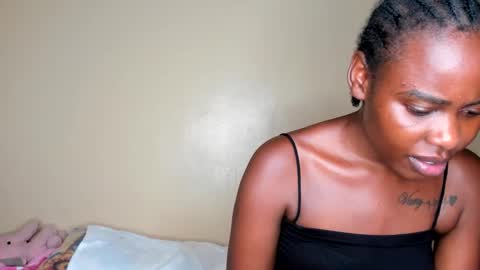 Snapshot of sexy_cutejoy chatting on 01-23-25, 10:33 Joy online show from 01-23-25, 10:33