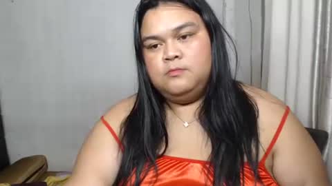 Snapshot of sexy_devotion chatting on 10-24-25, 05:48 ALFREA online show from 10-24-25, 05:48