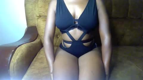 Ellahh online show from 05-15-26, 11:45