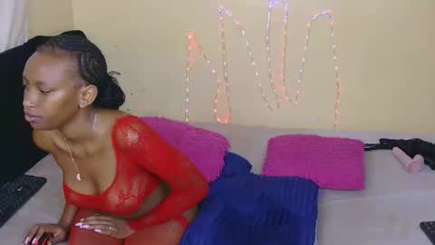 sexy_galfie01 online show from 10-24-25, 08:55
