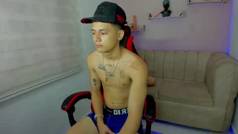 sexy_girl__777 online show from 02-14-25, 12:36