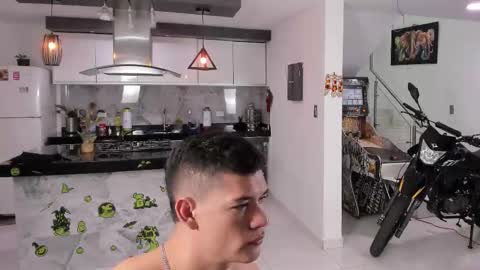 Snapshot of sexy_hot_friends_ chatting on 10-05-25, 06:34 WENDY MAX AND VICKY online show from 10-05-25, 06:34