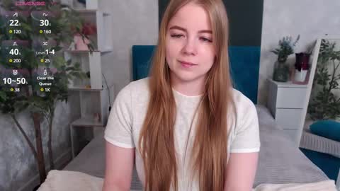 Jennifer online show from 03-04-25, 01:49