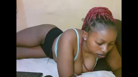 sexy_latasha online show from 01-09-26, 01:36