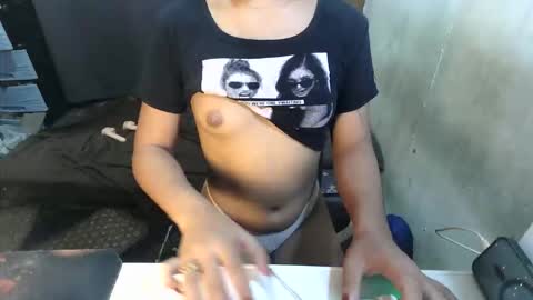 sexy_leacum online show from 05-22-26, 01:17