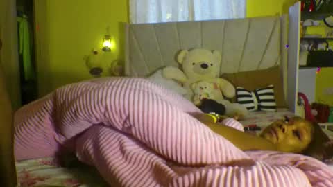 sexy_leee online show from 10-11-25, 11:20