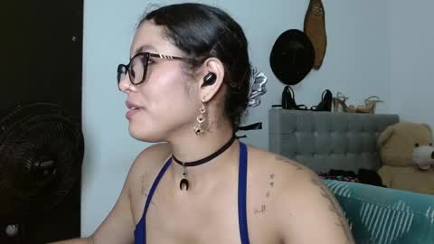 Snapshot of sexy_lia_latina chatting on 05-15-26, 03:13 Celeste online show from 05-15-26, 03:13