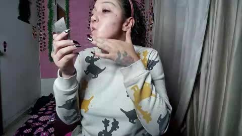 sexy lolas online show from 12-21-25, 11:56