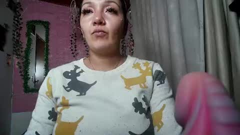 sexy lolas online show from 07-14-26, 02:05