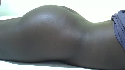 Snapshot of sexy_loner07 chatting on 10-12-25, 06:34 Loner online show from 10-12-25, 06:34