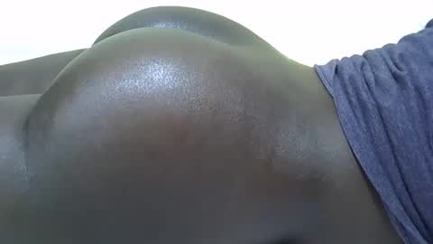 Snapshot of sexy_loner07 chatting on 10-13-25, 12:16 Loner online show from 10-13-25, 12:16