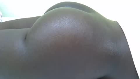 Snapshot of sexy_loner07 chatting on 10-19-25, 05:52 Loner online show from 10-19-25, 05:52