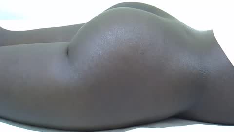 Snapshot of sexy_loner07 chatting on 10-29-25, 09:33 Loner online show from 10-29-25, 09:33