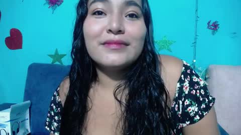 Snapshot of sexy_love_15 chatting on 12-21-24, 04:09 SIRENA LOVE online show from 12-21-24, 04:09