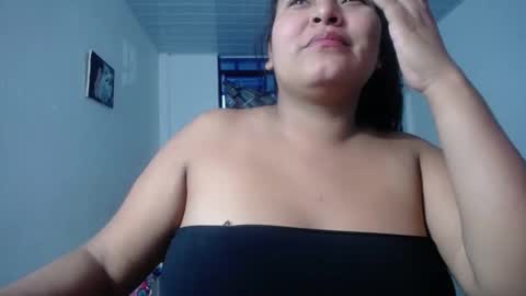 Snapshot of sexy_love_15 chatting on 10-19-25, 10:43 SIRENA LOVE online show from 10-19-25, 10:43