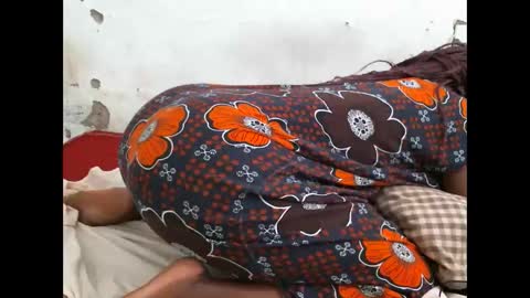 sexy_lunah online show from 11-03-25, 12:06