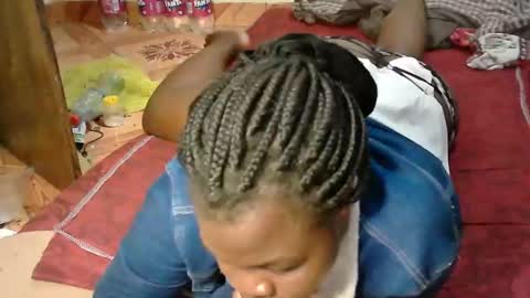 sexy_lunah online show from 04-07-26, 06:52