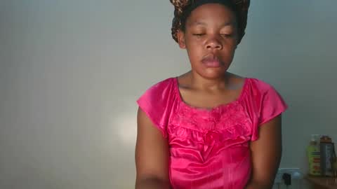 sexy_lyna online show from 12-16-25, 07:46