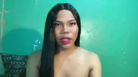 Nicole online show from 05-08-26, 01:05
