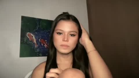 Nicole online show from 05-15-26, 11:56