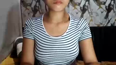 Maisie online show from 06-26-26, 10:03